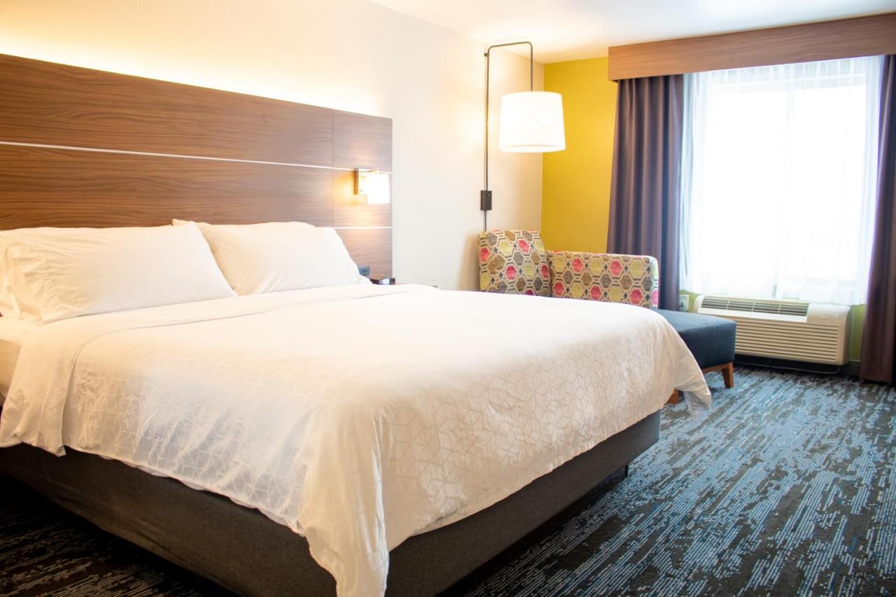 Holiday Inn Express & Suites Wausau By Ihg Weston Kültér fotó