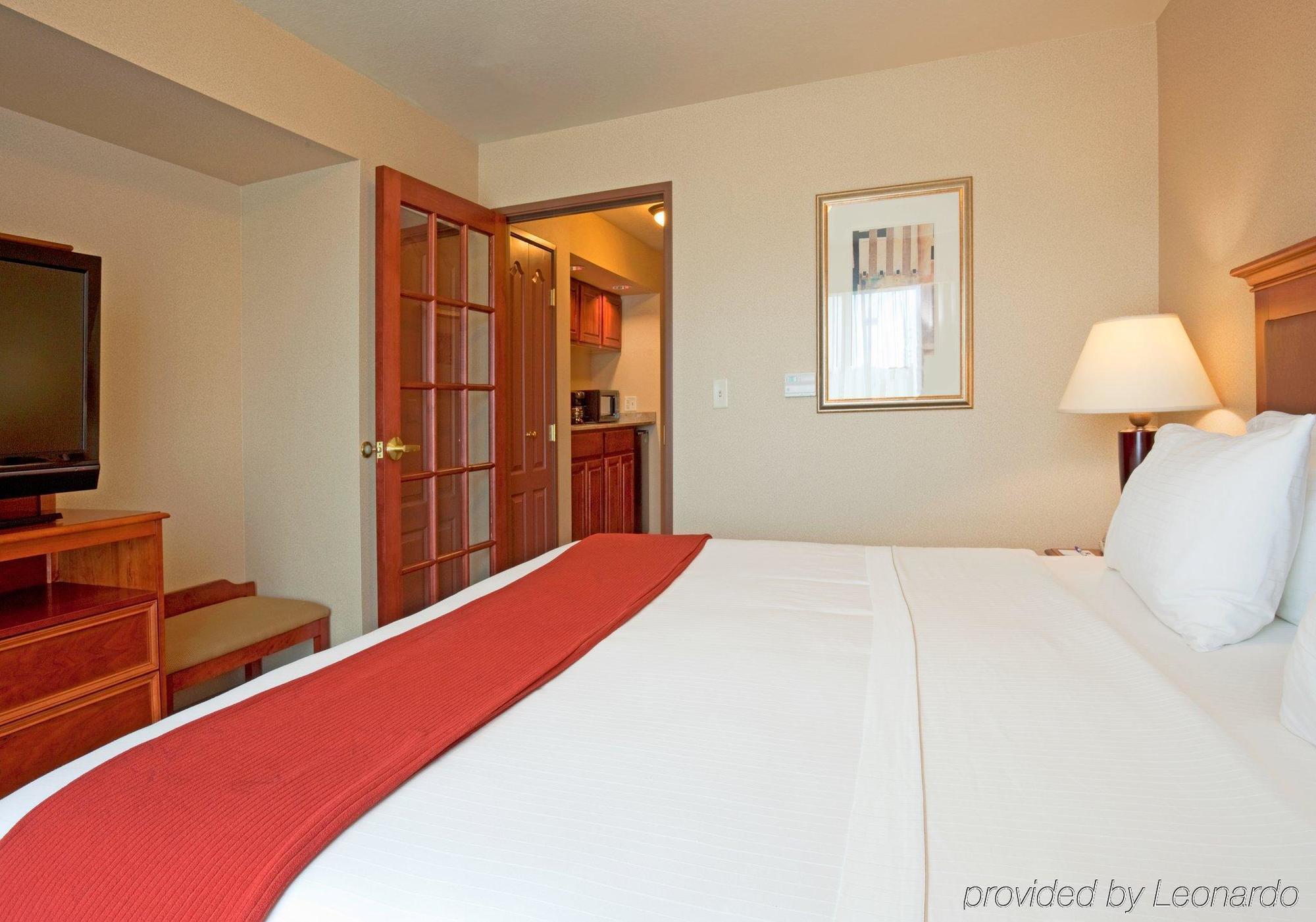 Holiday Inn Express & Suites Wausau By Ihg Weston Szoba fotó