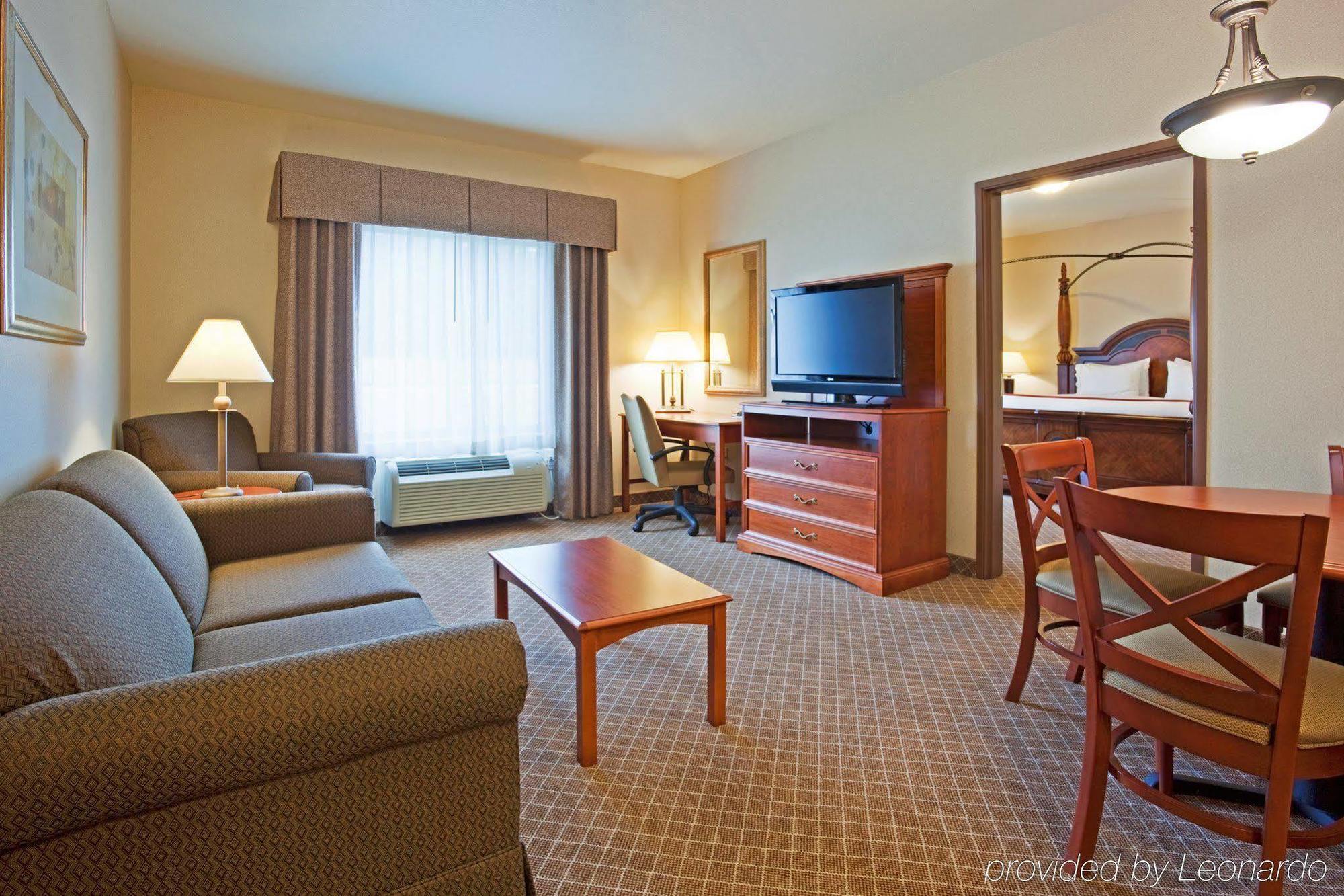 Holiday Inn Express & Suites Wausau By Ihg Weston Szoba fotó